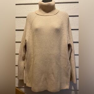 H&M Size Small Oatmeal Colored Ribbed Tunic Turtleneck